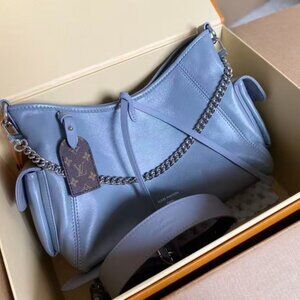 Classic Louis Vuitton Bag: A Stylish and Versatile Choice for Elegance